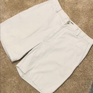 Izod stone flat front shorts ; 💯 cotton
